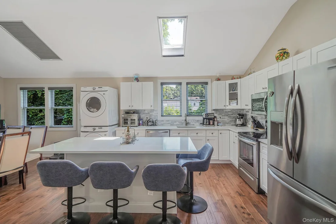 Photo of 25 Cherry Lane