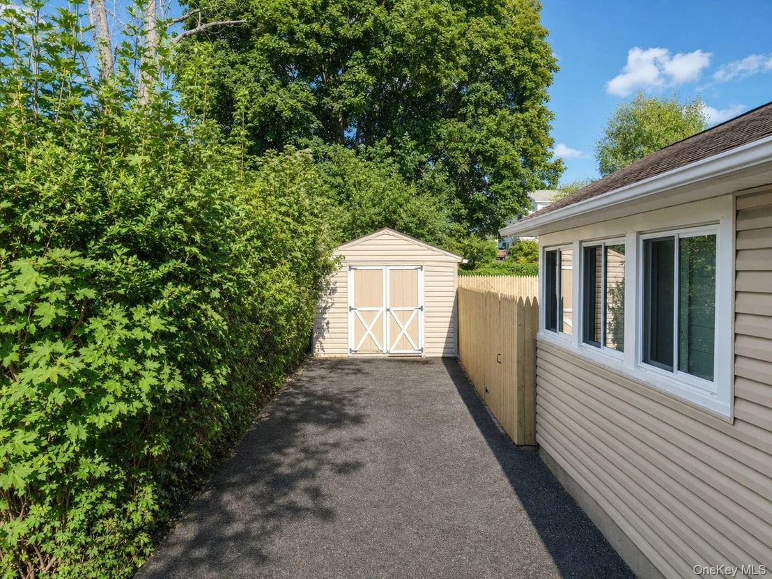 Photo of 8 Budd Avenue