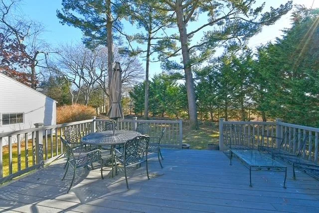 Photo of 24 Surrey Drive