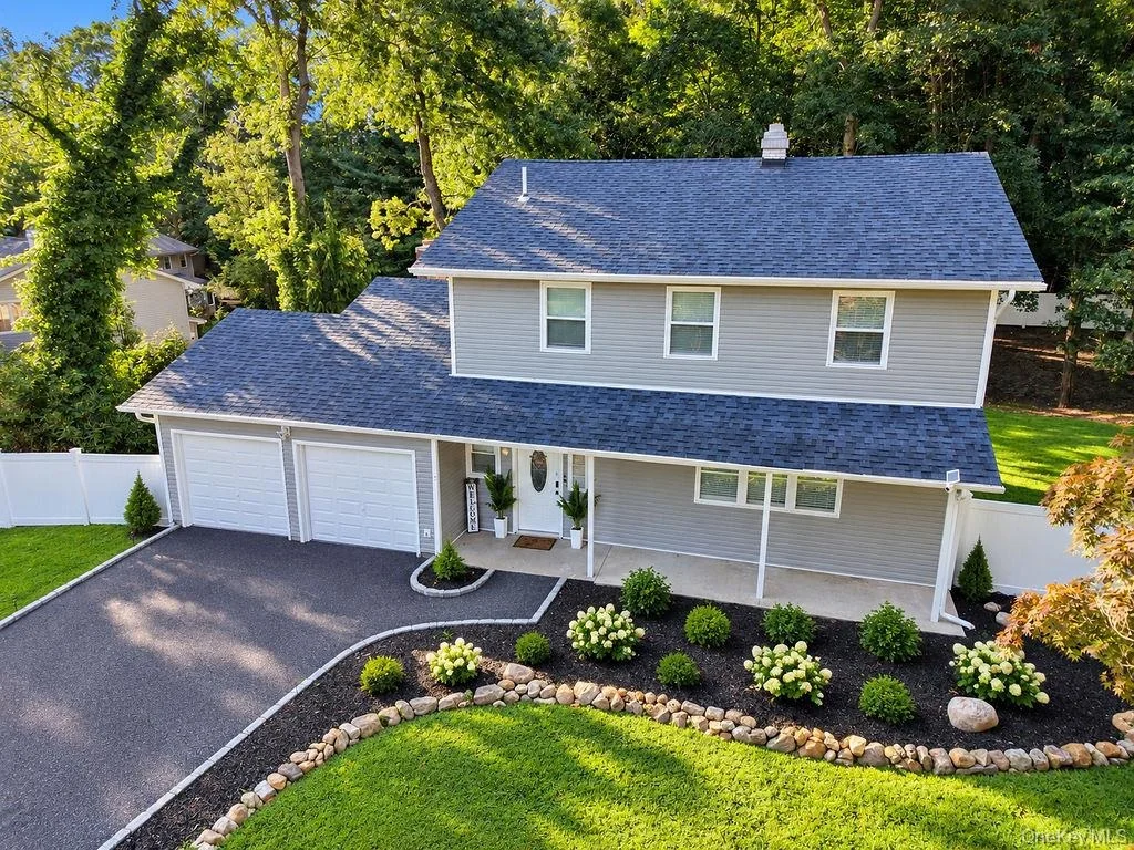 Photo of 102 Patchogue Drive