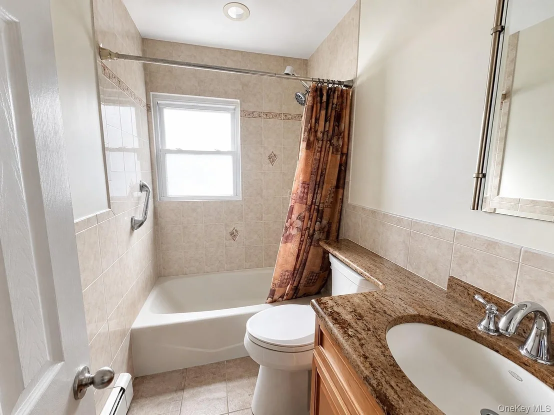 Photo of 107 Azalea Road