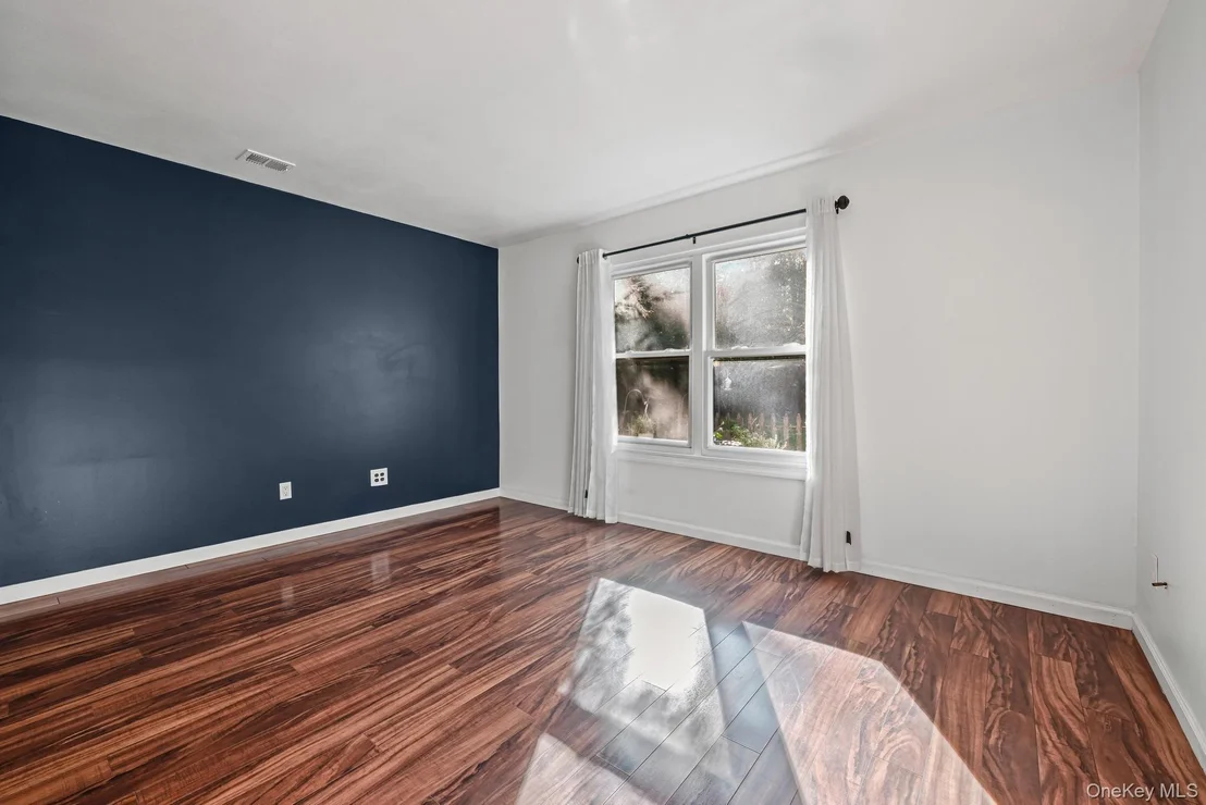 Photo of 12 Ascot Place