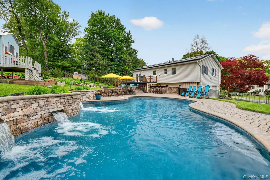 Photo of 7 Gurran Drive