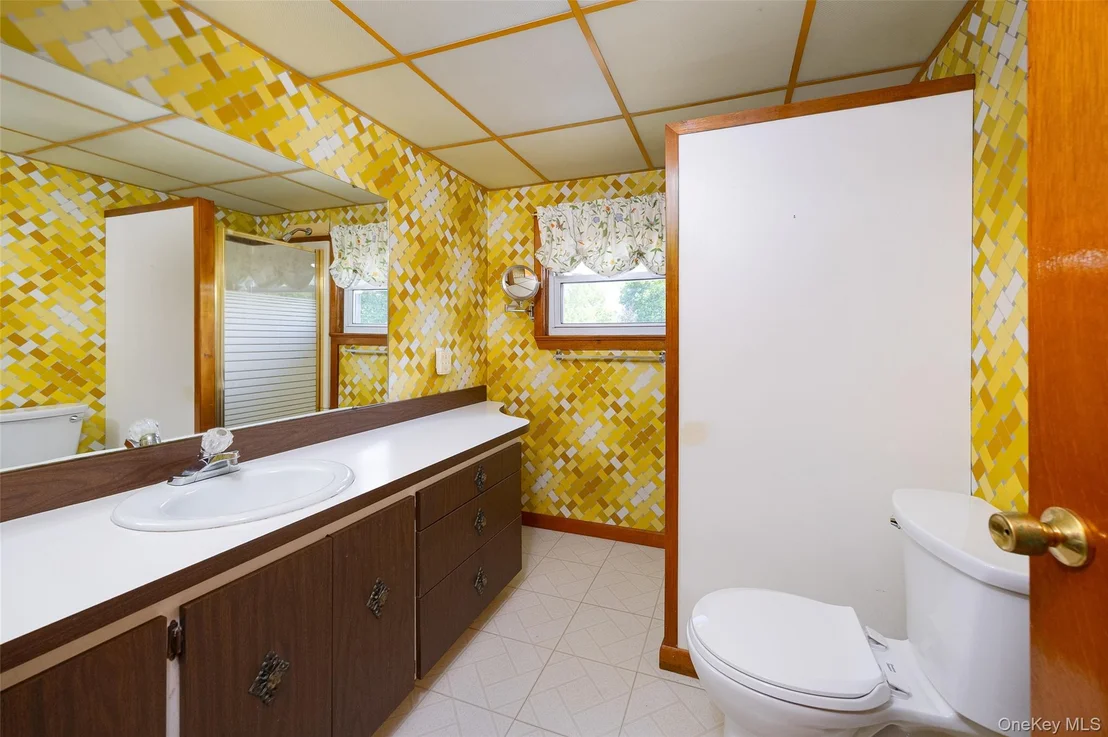 Photo of 6 Irving Avenue