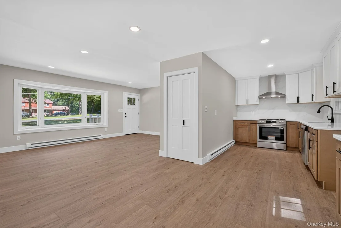 Photo of 218 Johnson Road