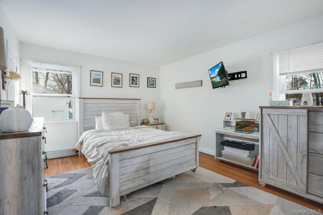 Photo of 7 Russ Place