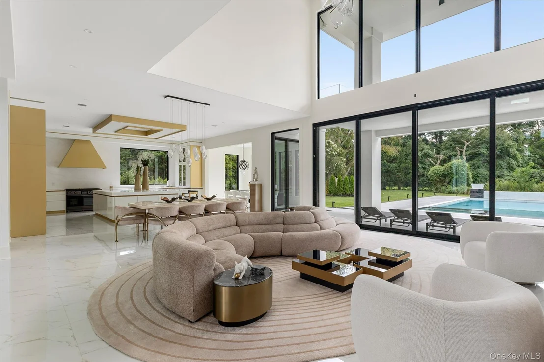Photo of 160 Hegemans Lane