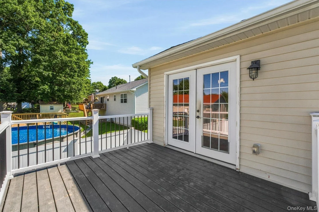Photo of 17 Princeton Drive