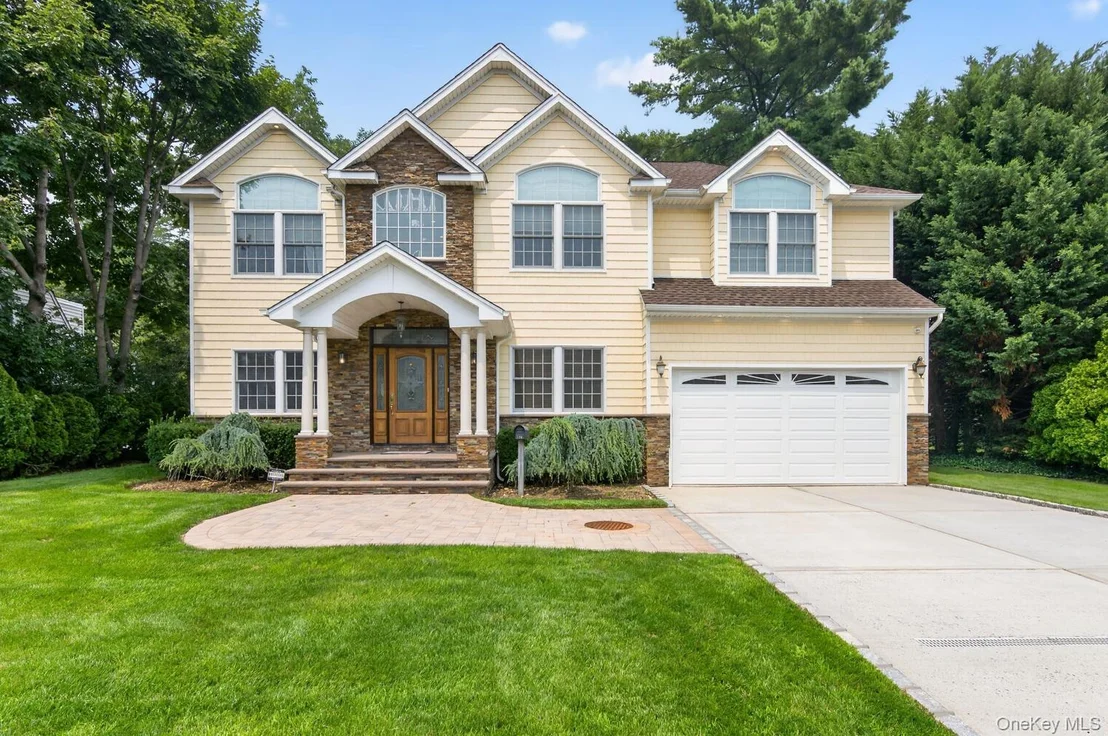 Photo of 136 Circle Drive