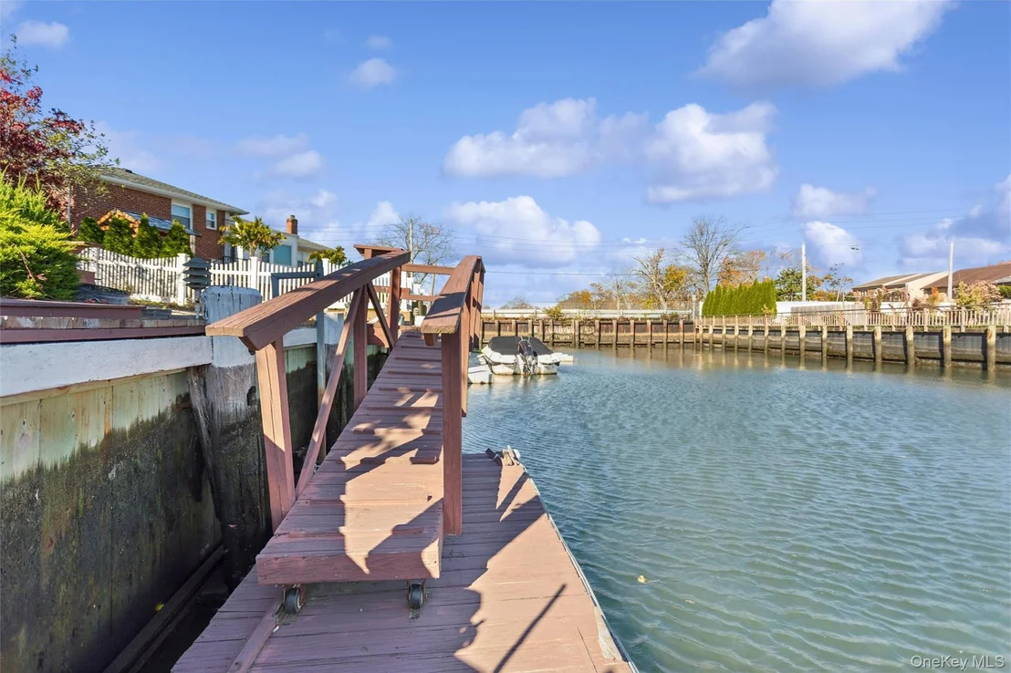 Photo of 2729 Shore Drive