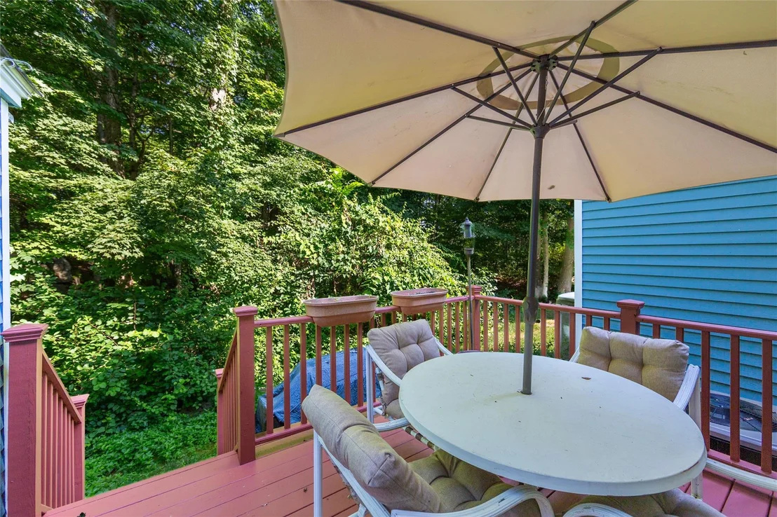 Photo of 1704 Windsor Lane