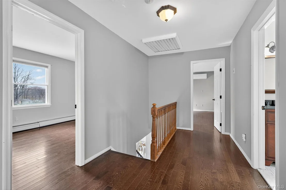 Photo of 120 Pine Tree Road