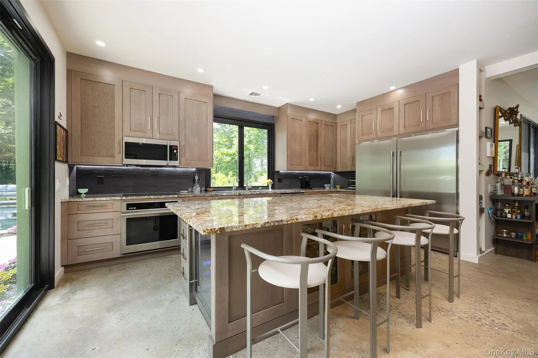 Photo of 215 Smith Road