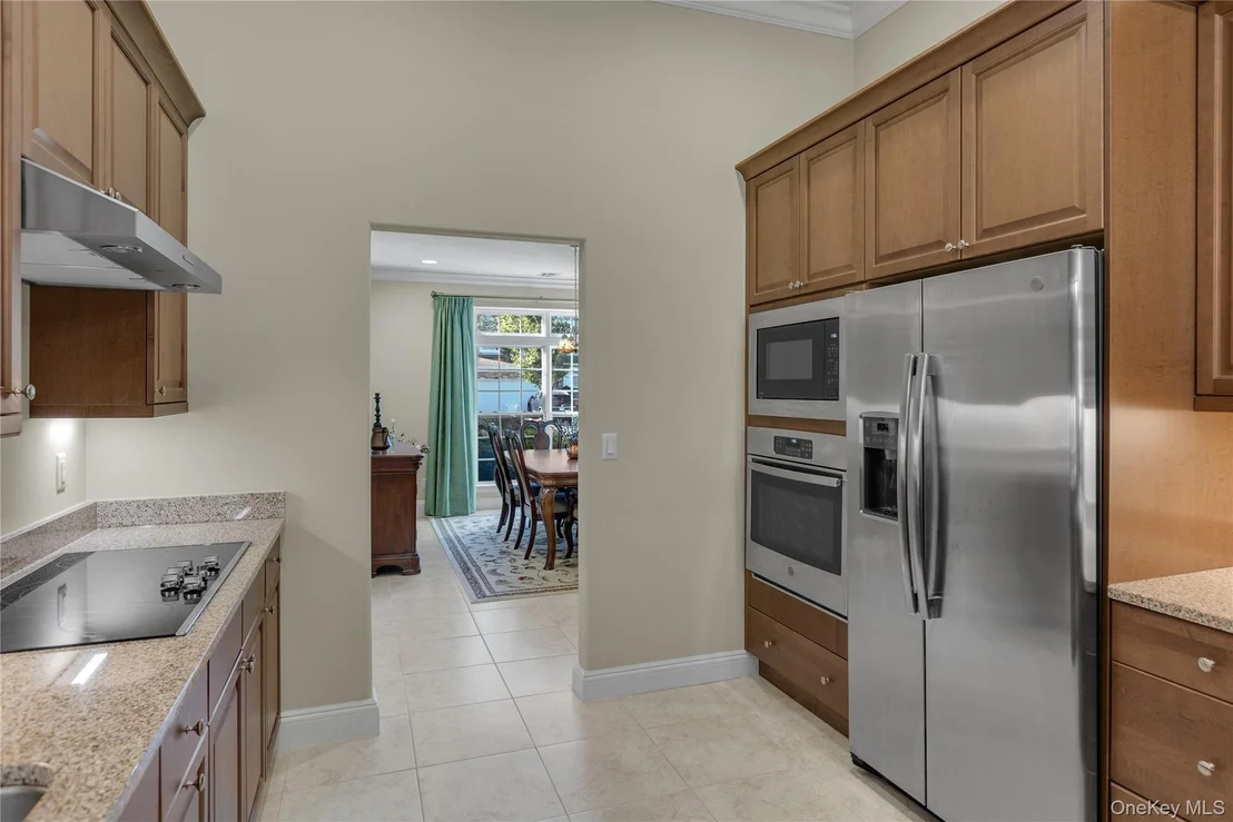 Photo of 39 Hamlet Woods Drive