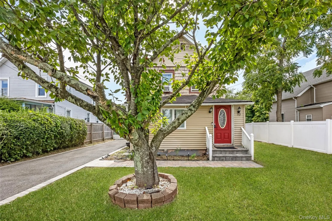 Photo of 10 Brightside Avenue