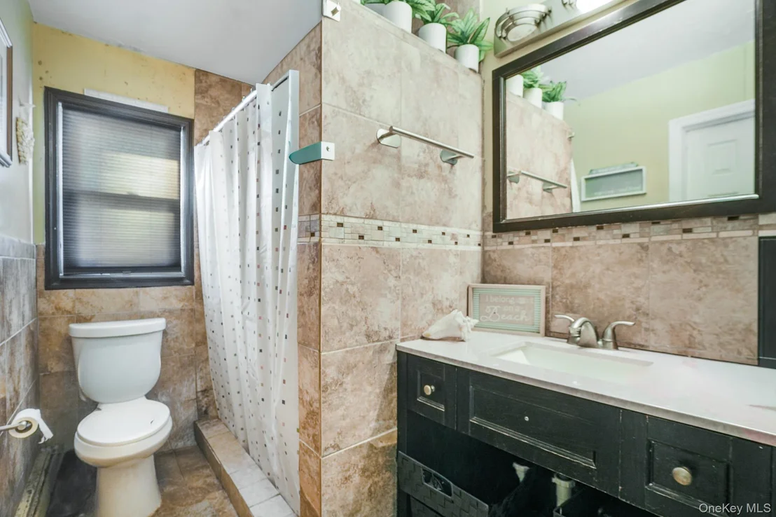 Photo of 7 Russ Place