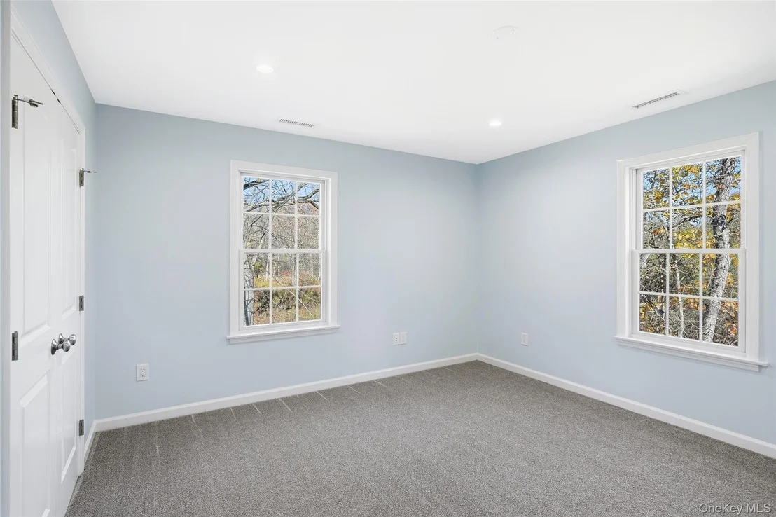 Photo of 40 Cushman Road