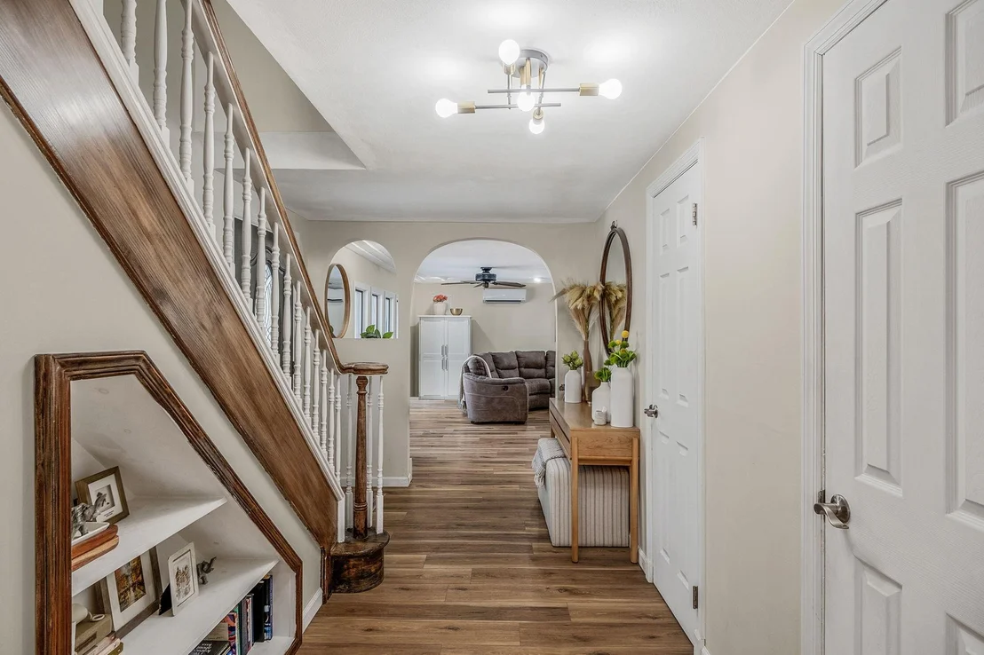Photo of 33 Scotch Pine Drive
