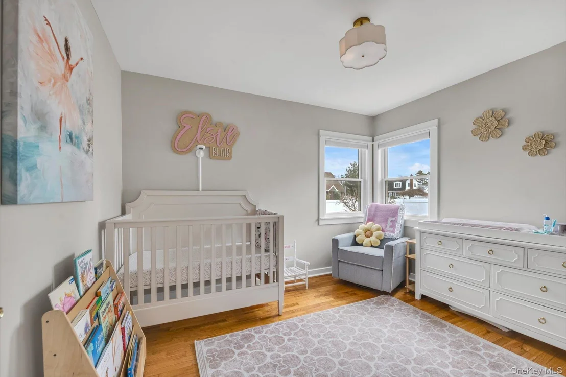 Photo of 9 Aster Avenue