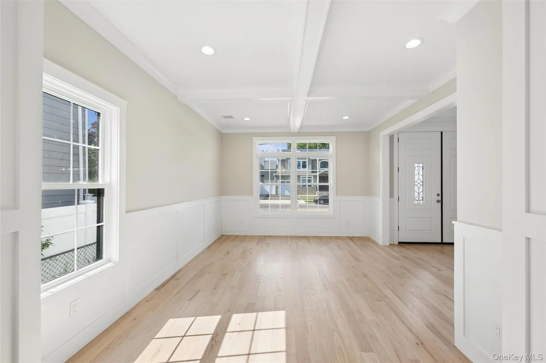 Photo of 1750 Henry Road