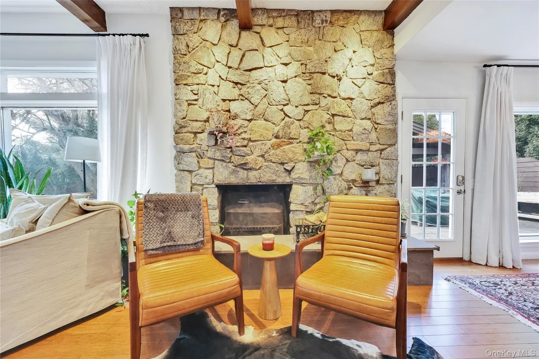 Photo of 41 Erick Avenue