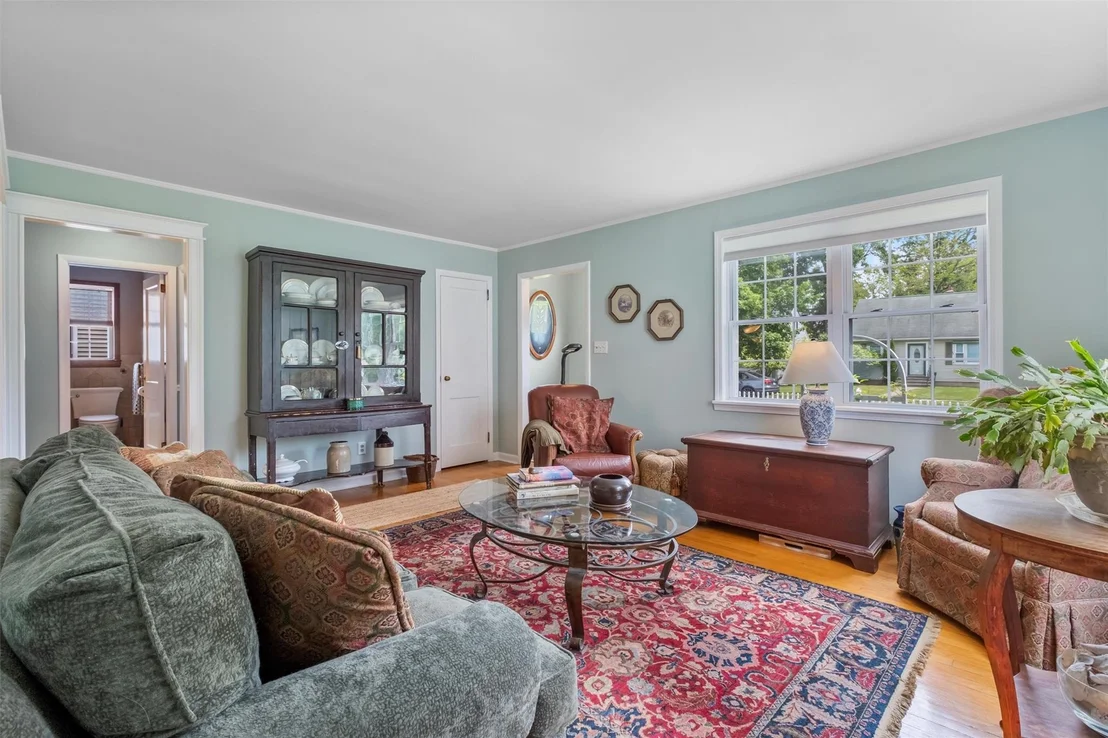 Photo of 7 Wilson Boulevard