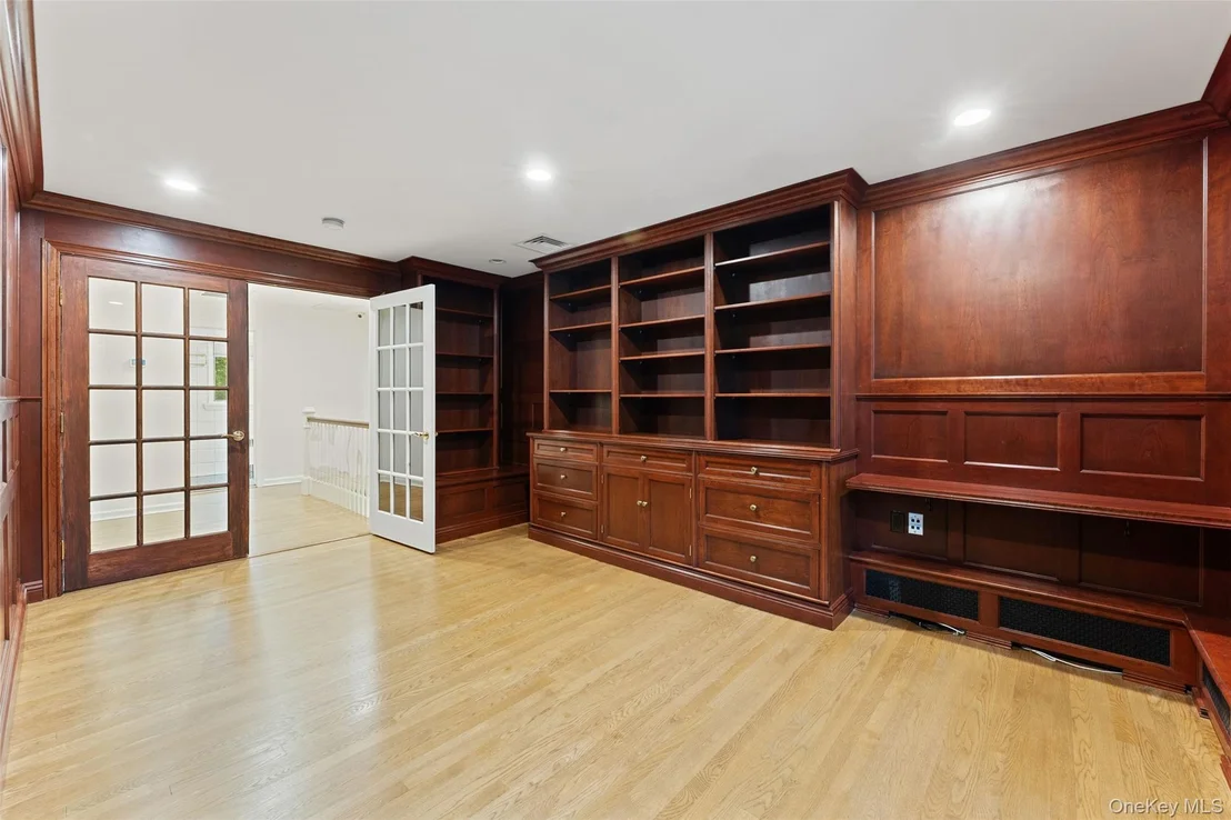 Photo of 22 Park Avenue