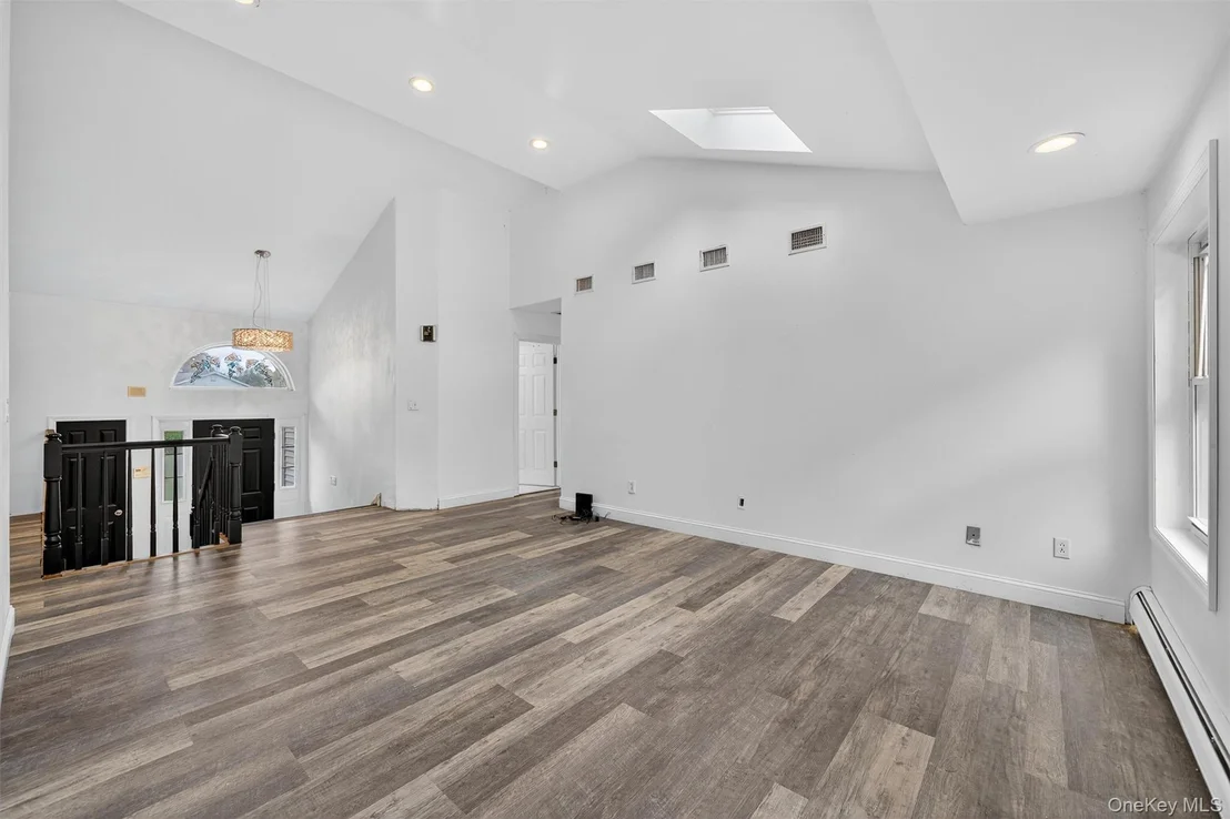 Photo of 2 Pulver Place