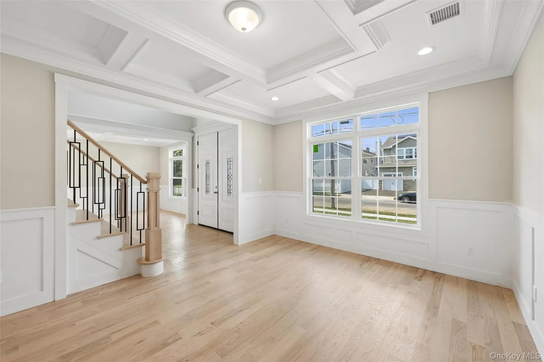 Photo of 1750 Henry Road