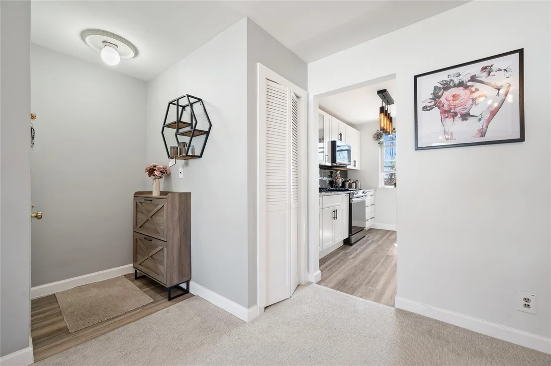 Photo of Unit D at 91 Avon Circle