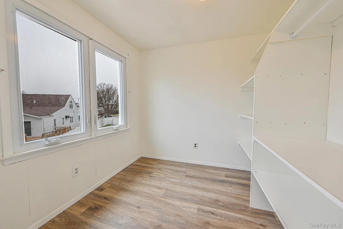 Photo of 100 Morris Parkway