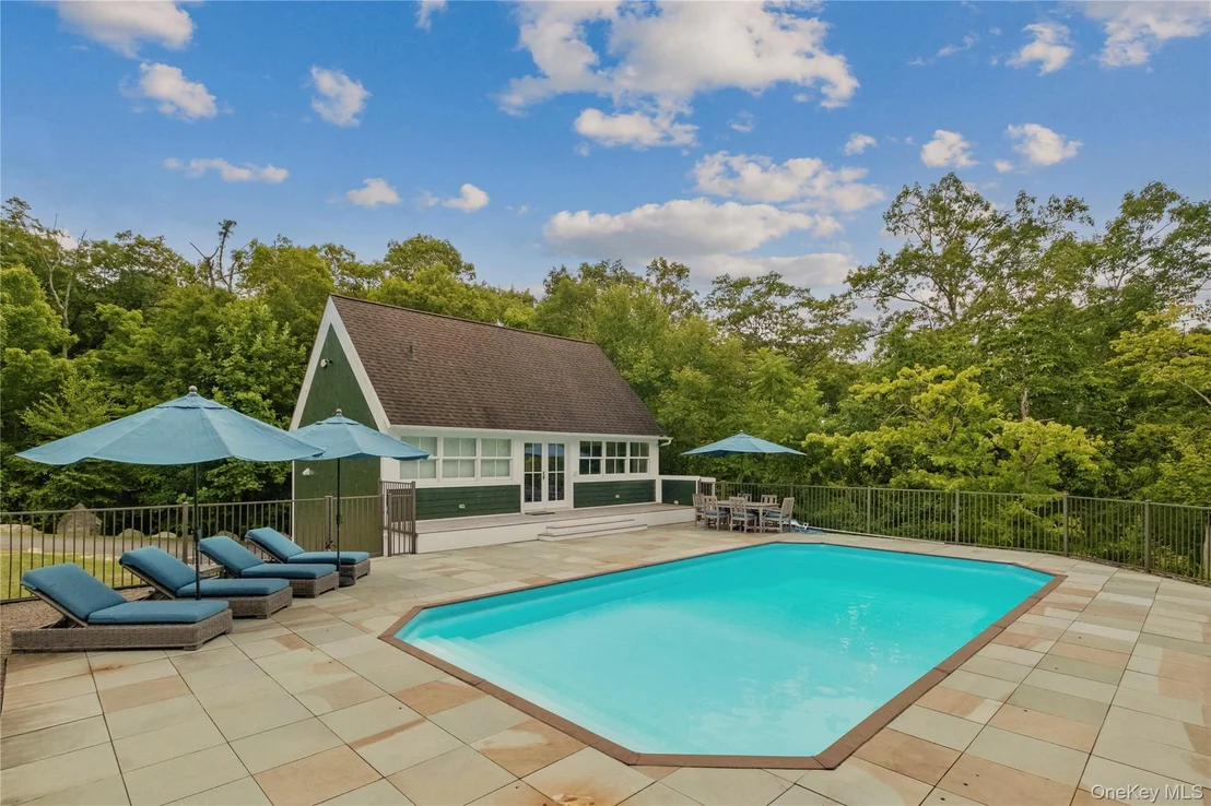 Photo of 67 Angels Hill