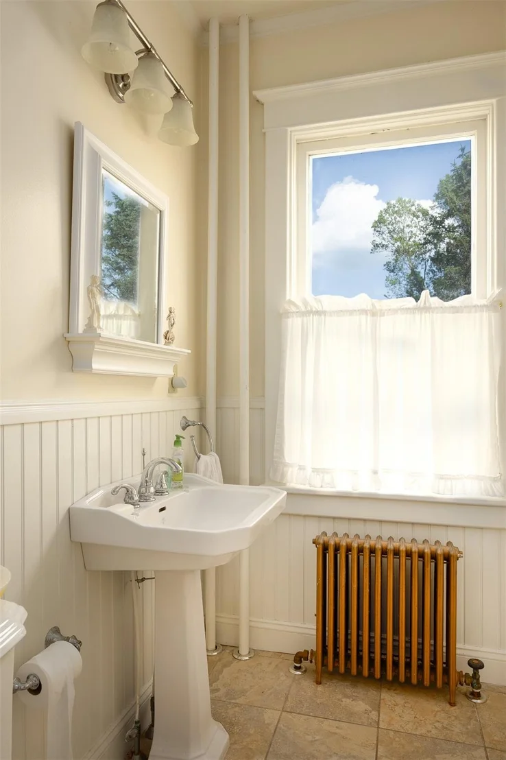 Photo of 169 Baker Road