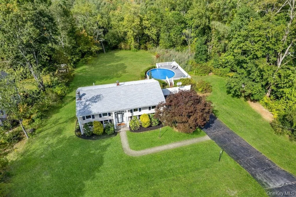 Photo of 142 Loder Road
