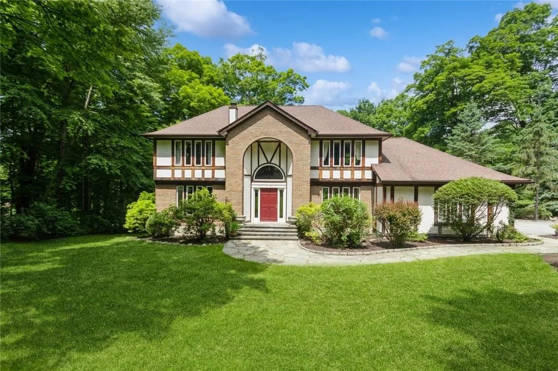 Photo of 135 Moffat Road