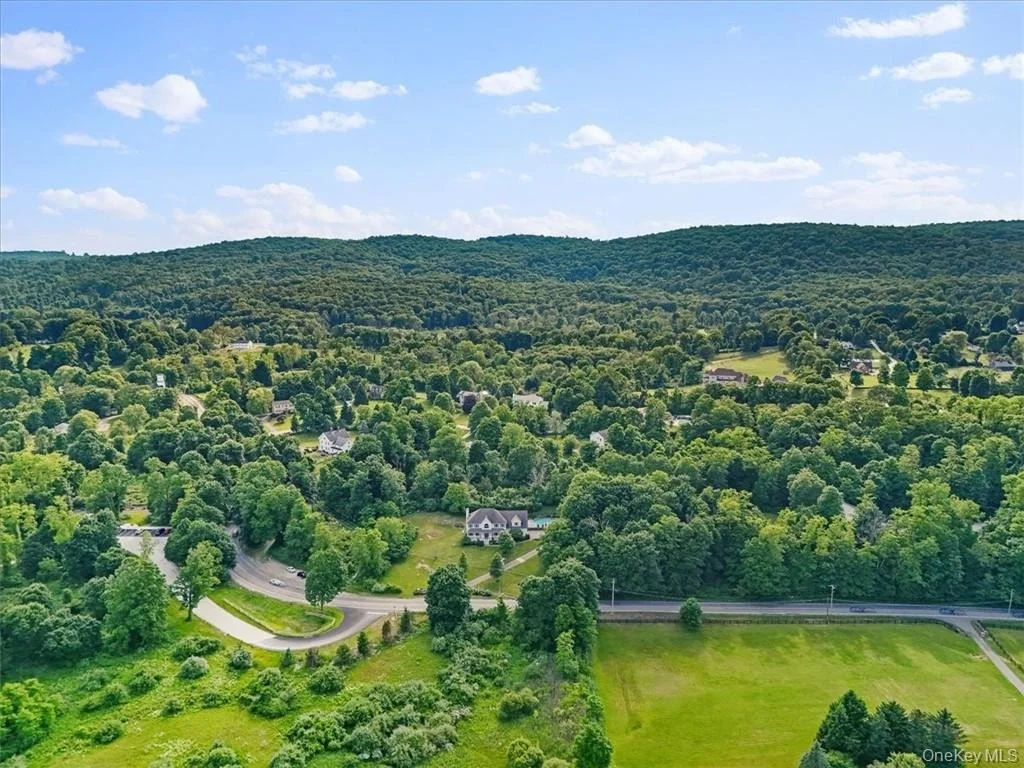 Photo of 646 Route 311