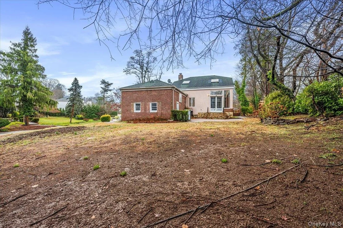 Photo of 18 Locust Drive