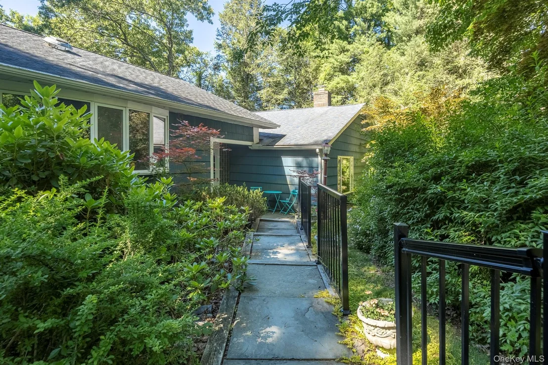 Photo of 187 Milltown Road