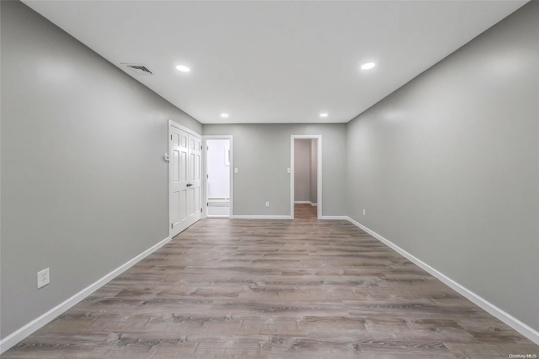 Photo of 22 Cobblestone Drive