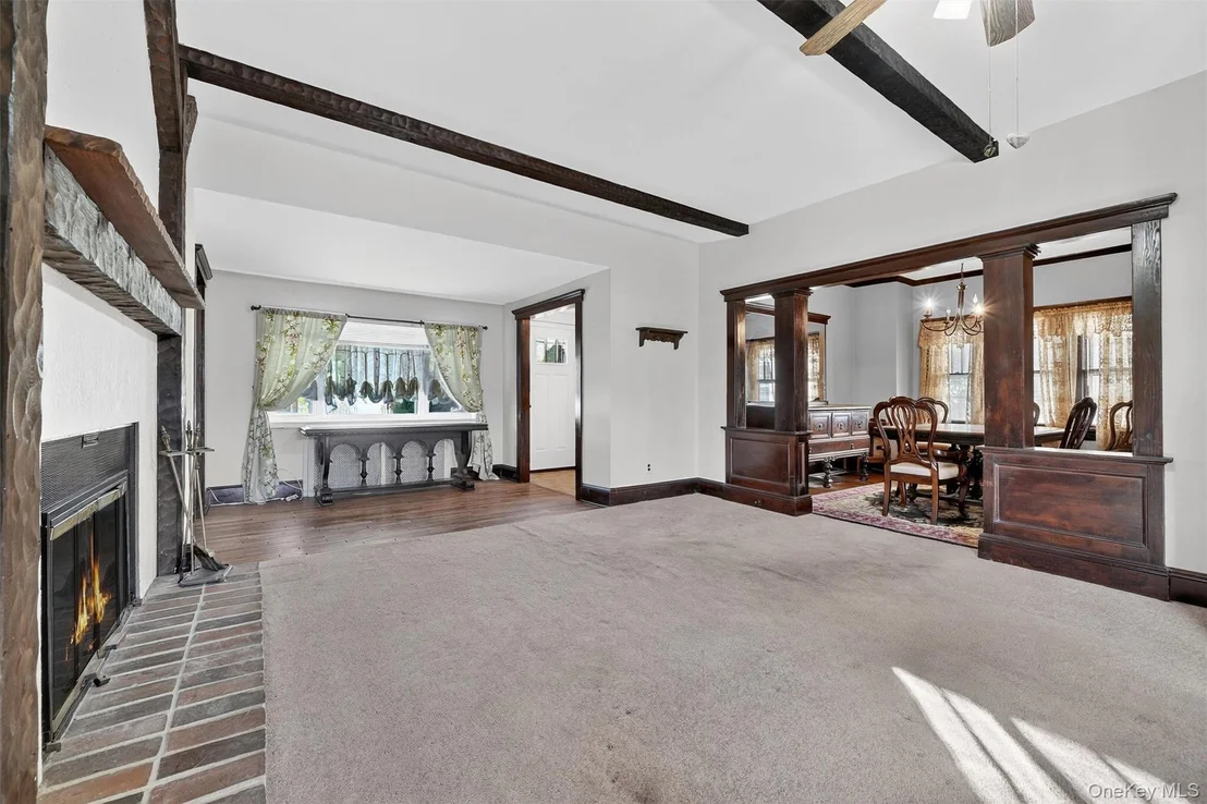 Photo of 165 Wayne Avenue