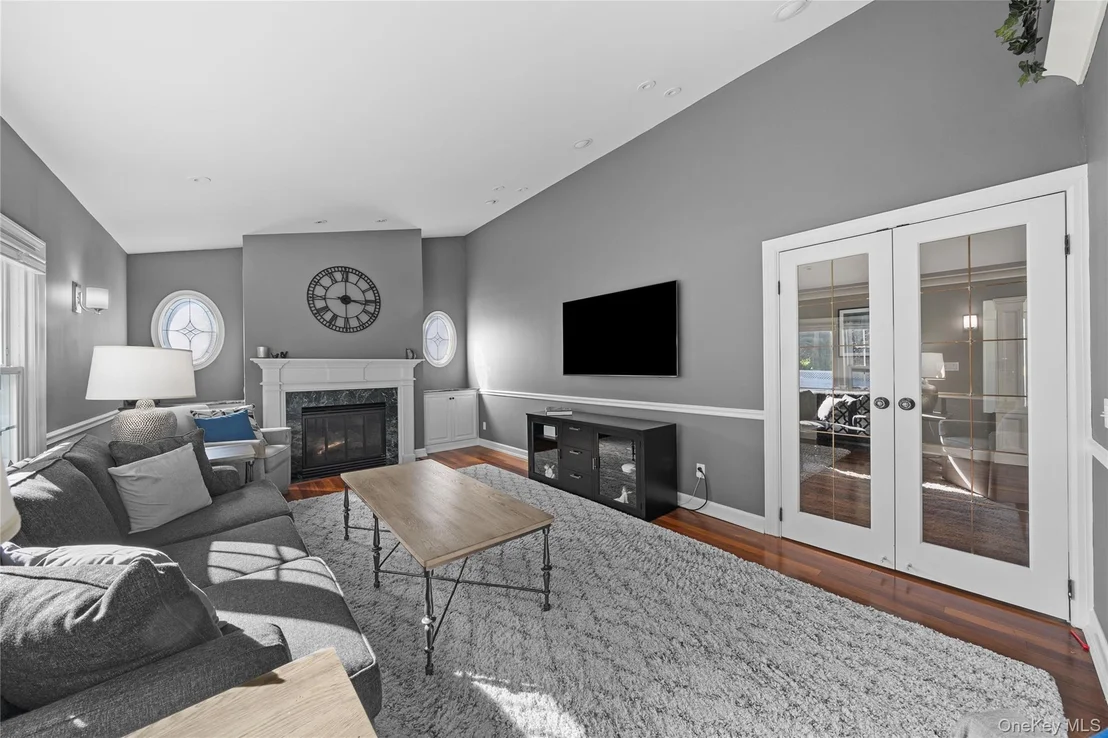 Photo of 156 Cabot Road