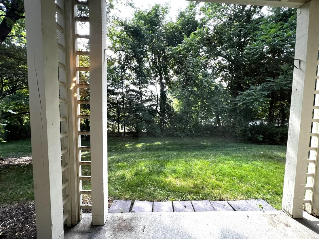 Photo of Unit 5 at 11 Arbor Way
