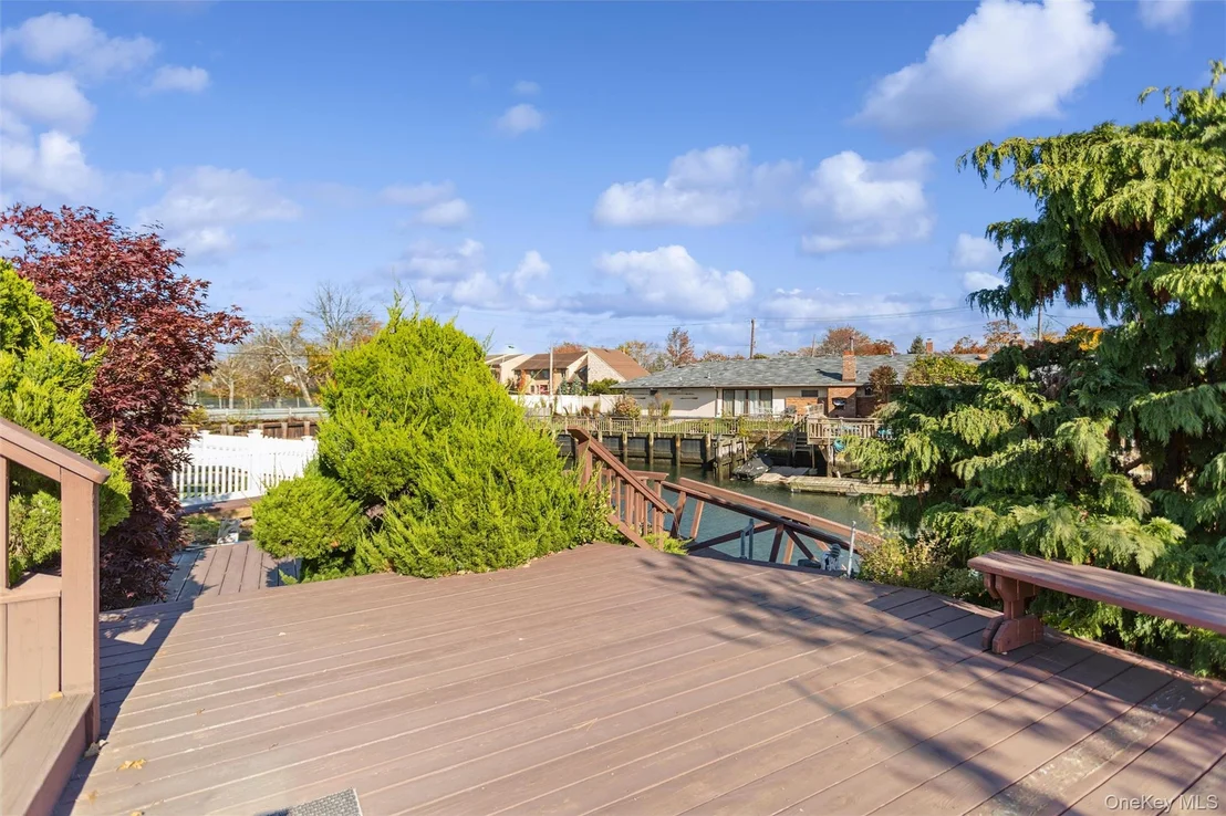 Photo of 2729 Shore Drive