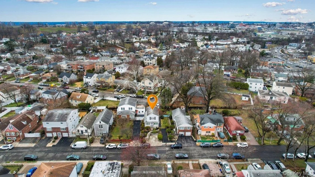 Photo of 285 First Street