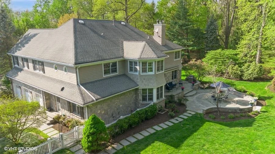 Photo of 16 Johnson Place