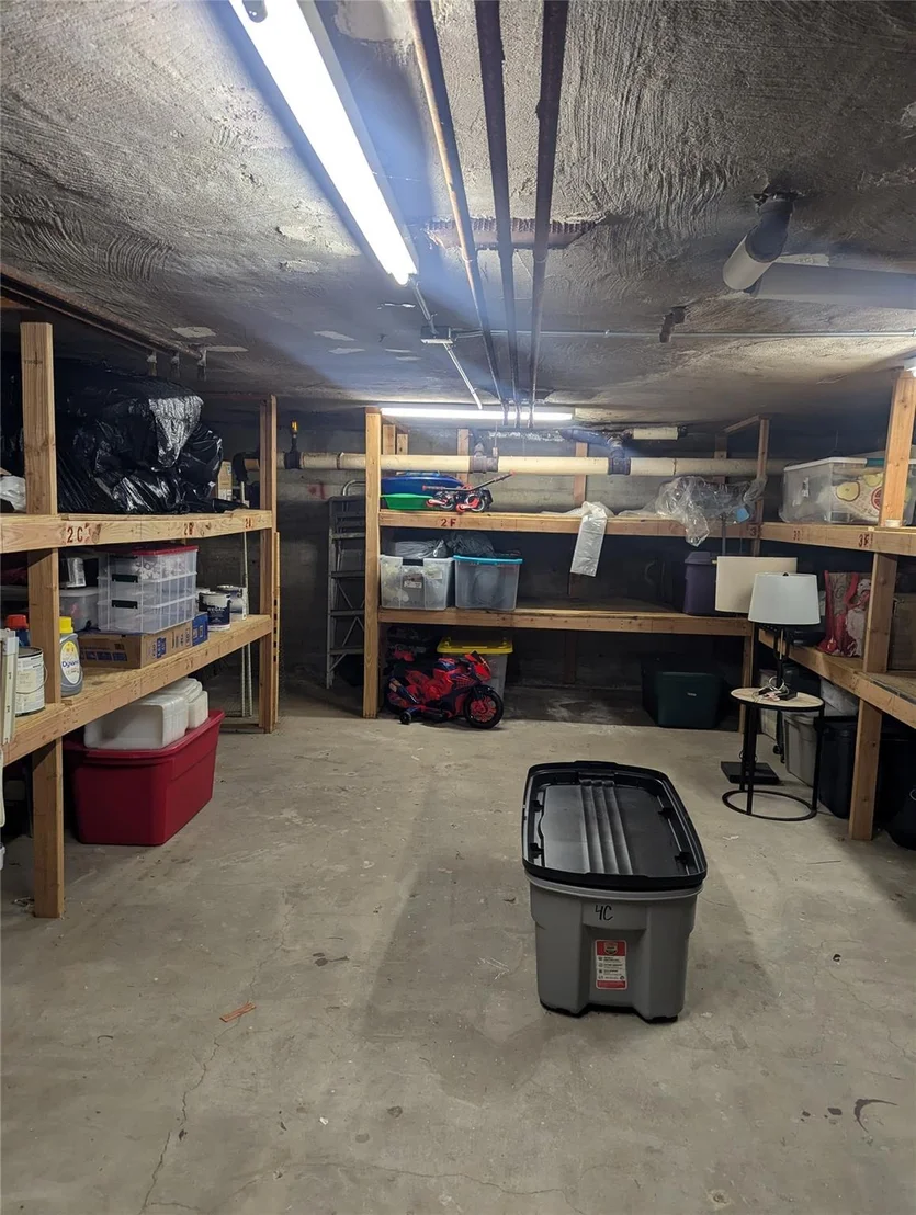 Photo of Unit 2F at 781 Palmer Road