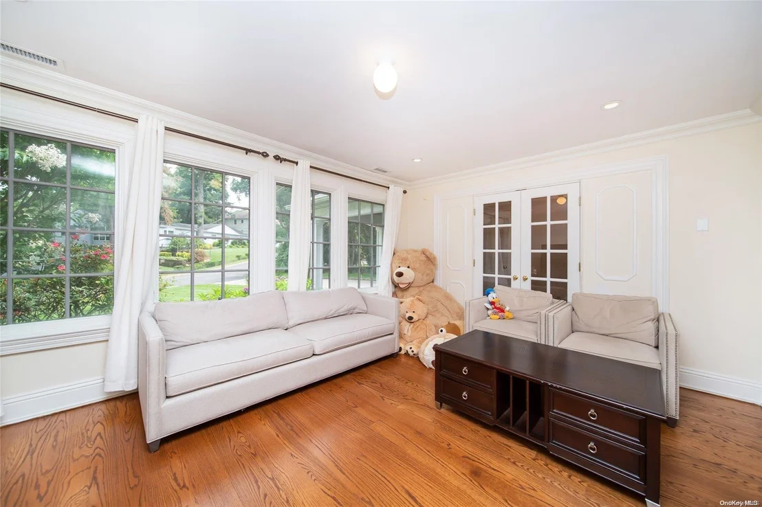 Photo of 19 Briarfield Drive