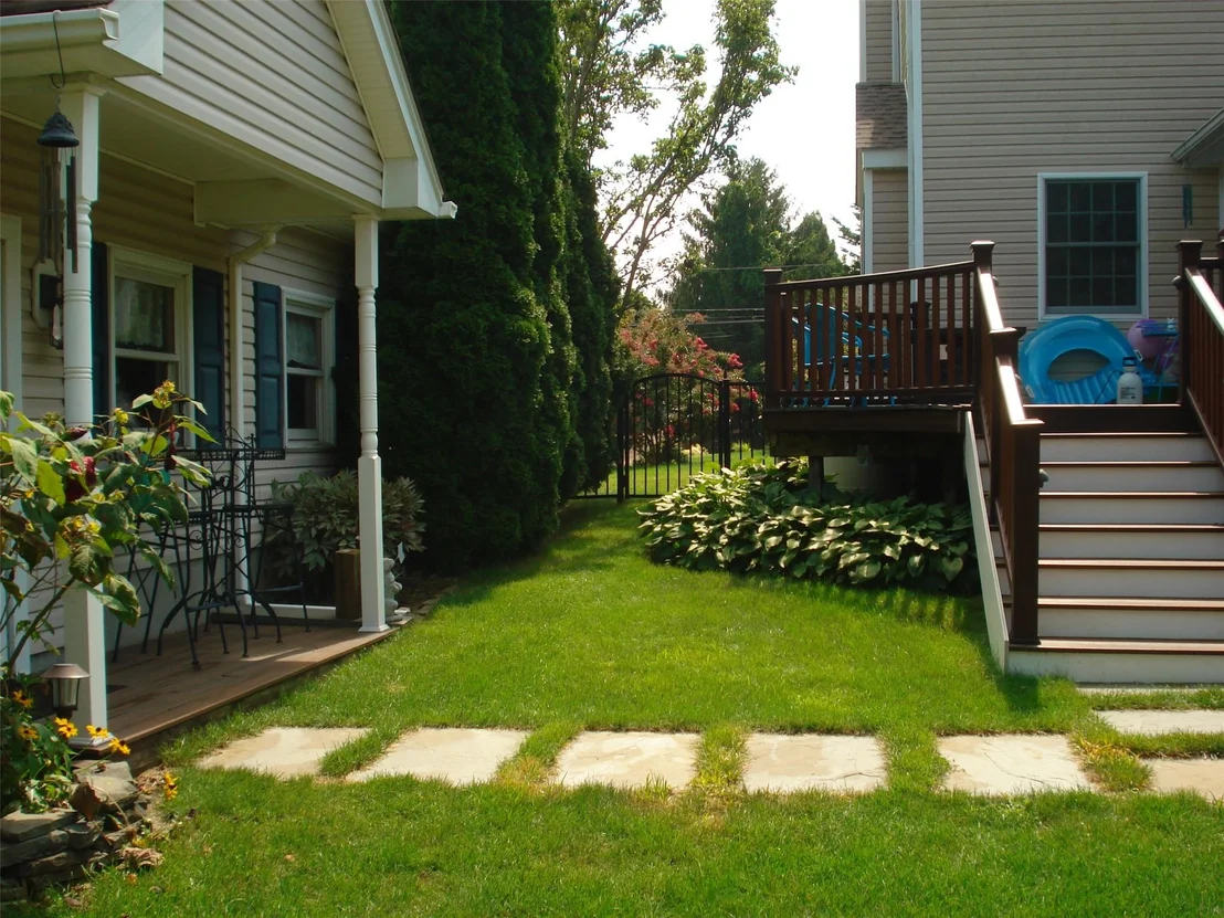 Photo of 110 Peconic Bay Boulevard