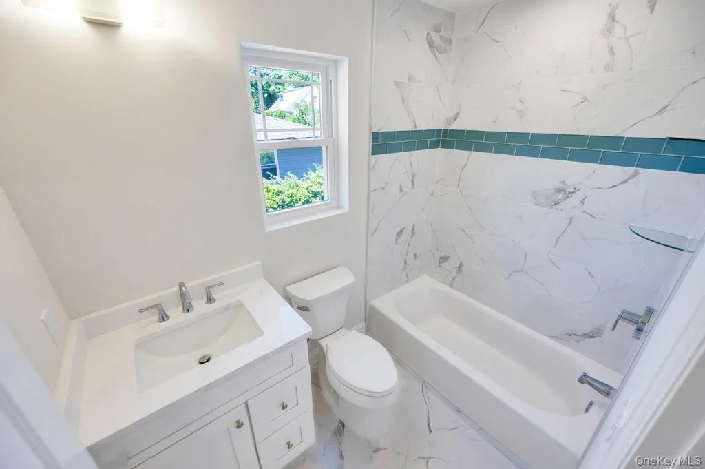 Photo of 77 Carlton Avenue