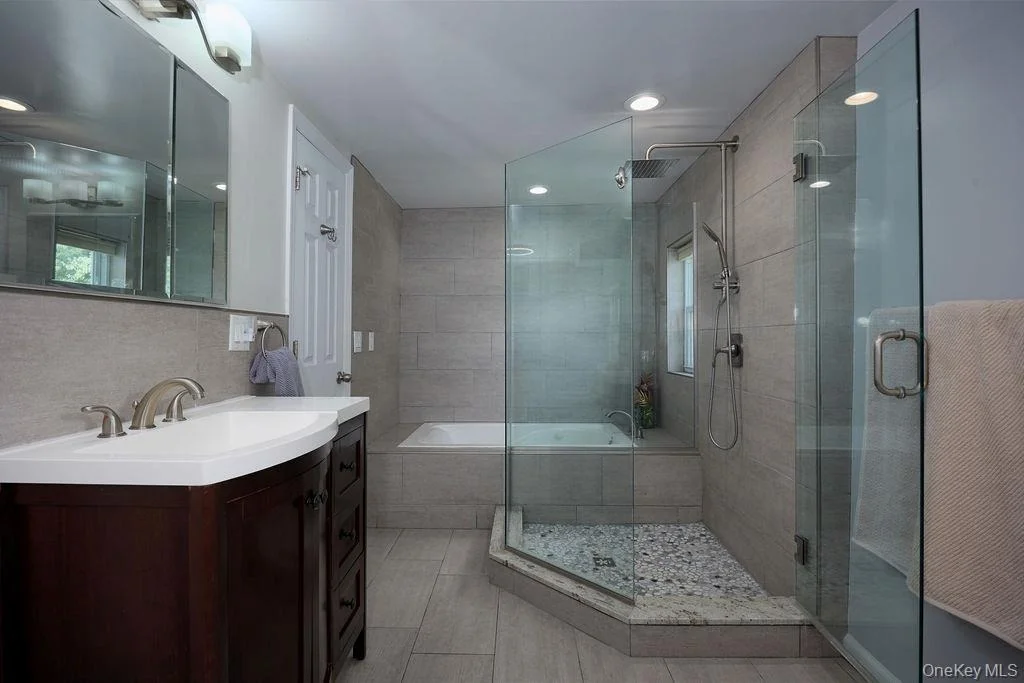 Photo of 90 Walnut Road